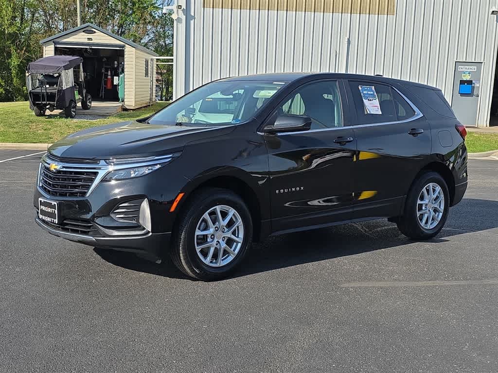 Thumbnail: 2024 Chevrolet Equinox - 4