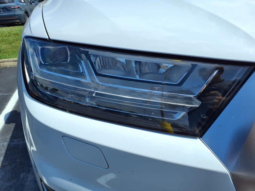 Thumbnail: 2019 Audi Q7 - 8