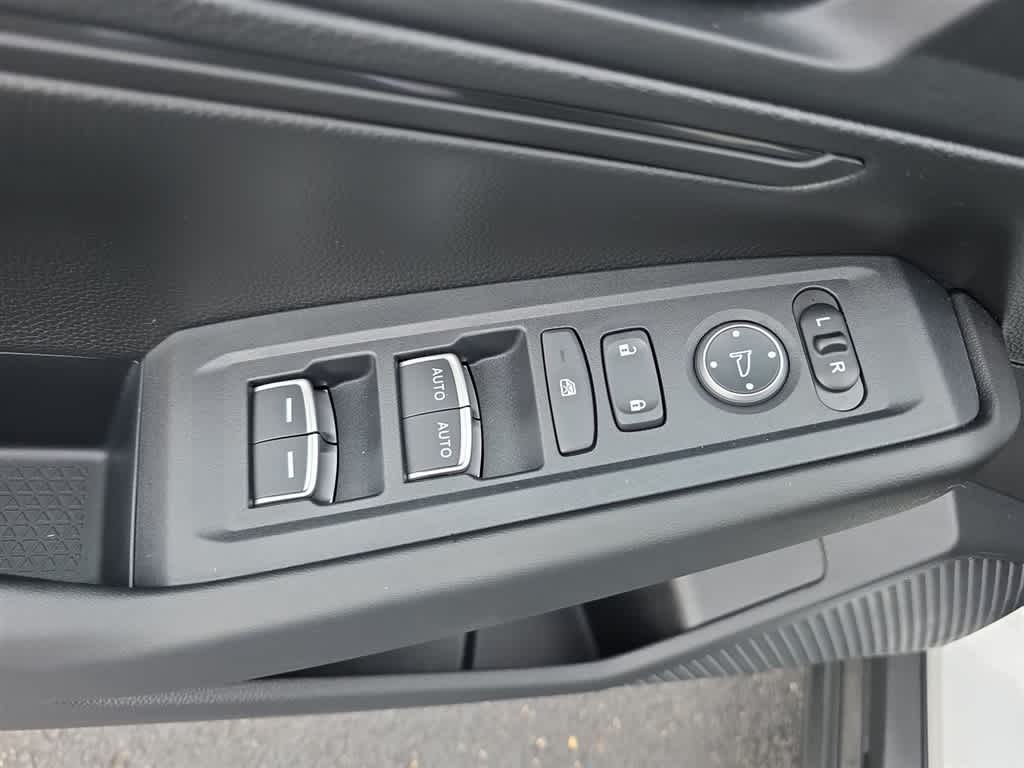 Thumbnail: 2025 Honda Accord - 18