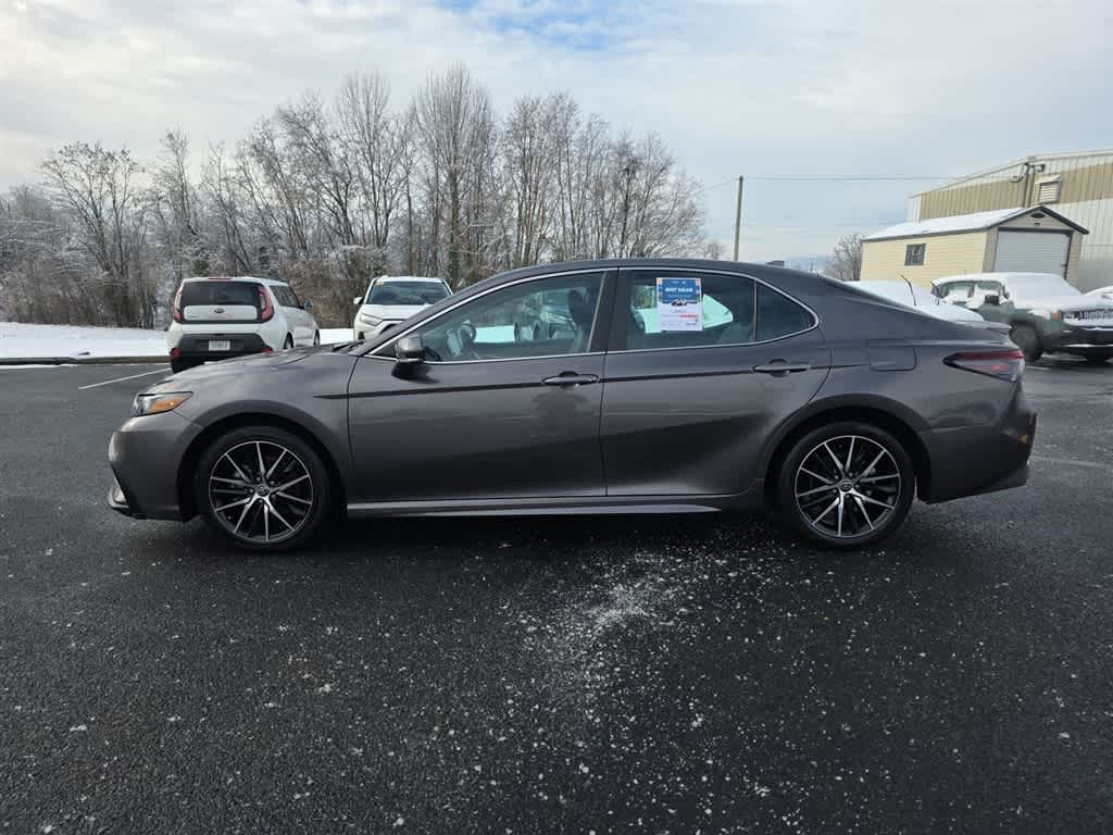 Thumbnail: 2023 Toyota Camry - 7