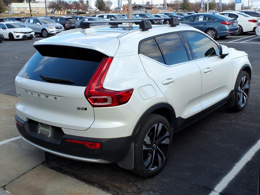 Thumbnail: 2024 Volvo XC40 - 8