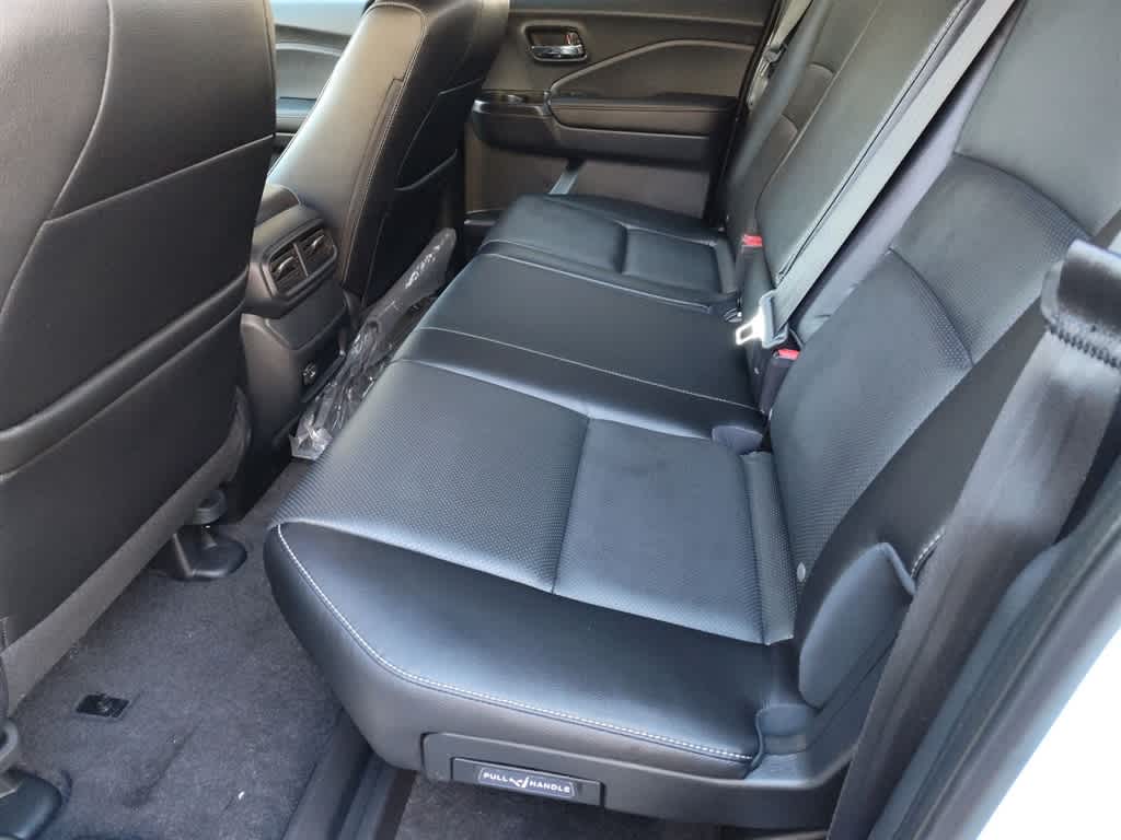 Thumbnail: 2025 Honda Ridgeline - 18