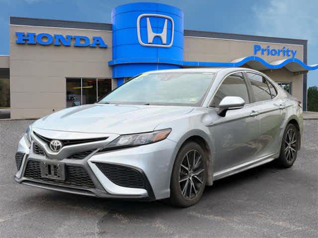 2021 Toyota Camry SE -
                  Roanoke, VA