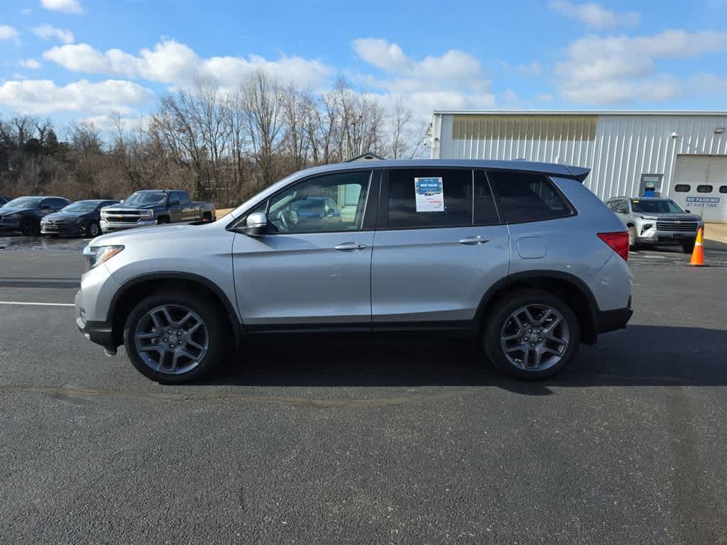 Thumbnail: 2023 Honda Passport - 6