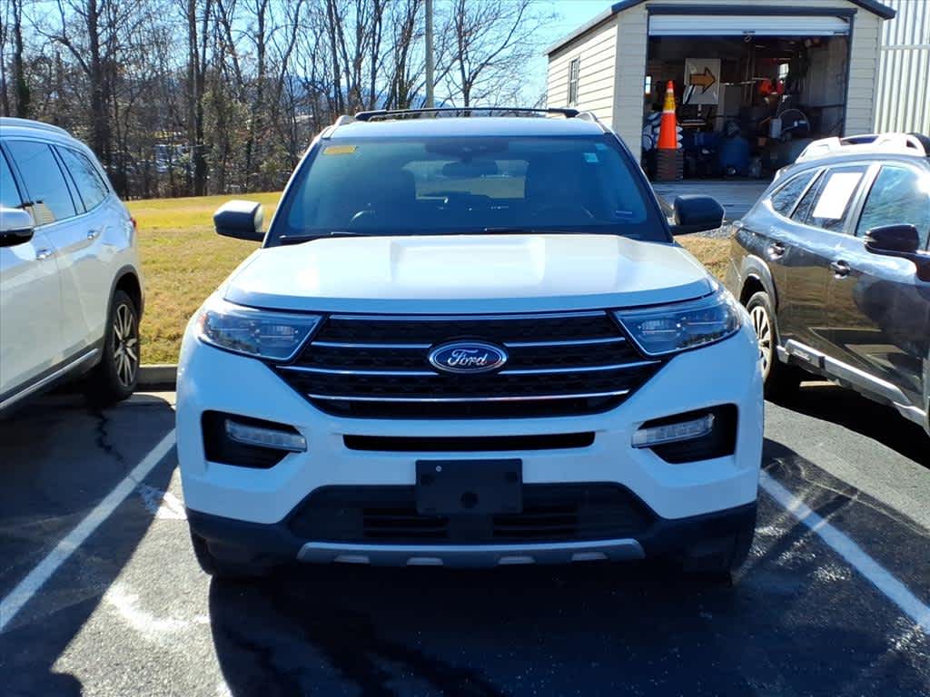 Thumbnail: 2020 Ford Explorer - 5