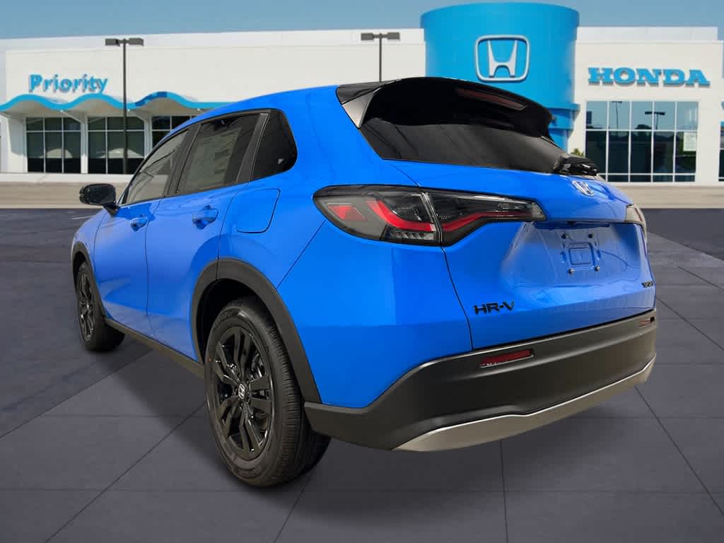 Thumbnail: 2027 Honda HR-V - 3