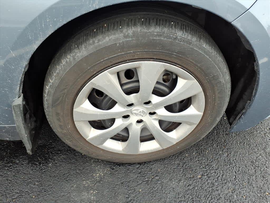 Thumbnail: 2023 Toyota Corolla - 6