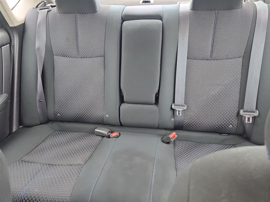 Thumbnail: 2019 Nissan Sentra - 16