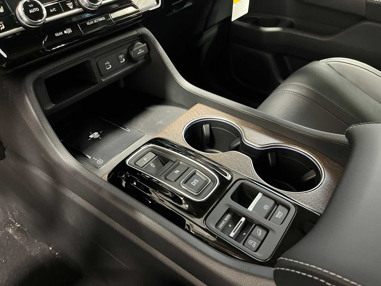 Thumbnail: 2026 Honda Pilot - 14