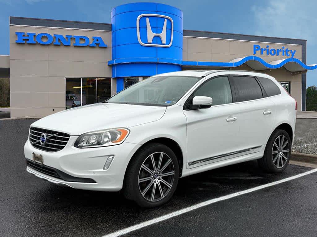 2015 Volvo XC60 T6 -
                  Roanoke, VA
