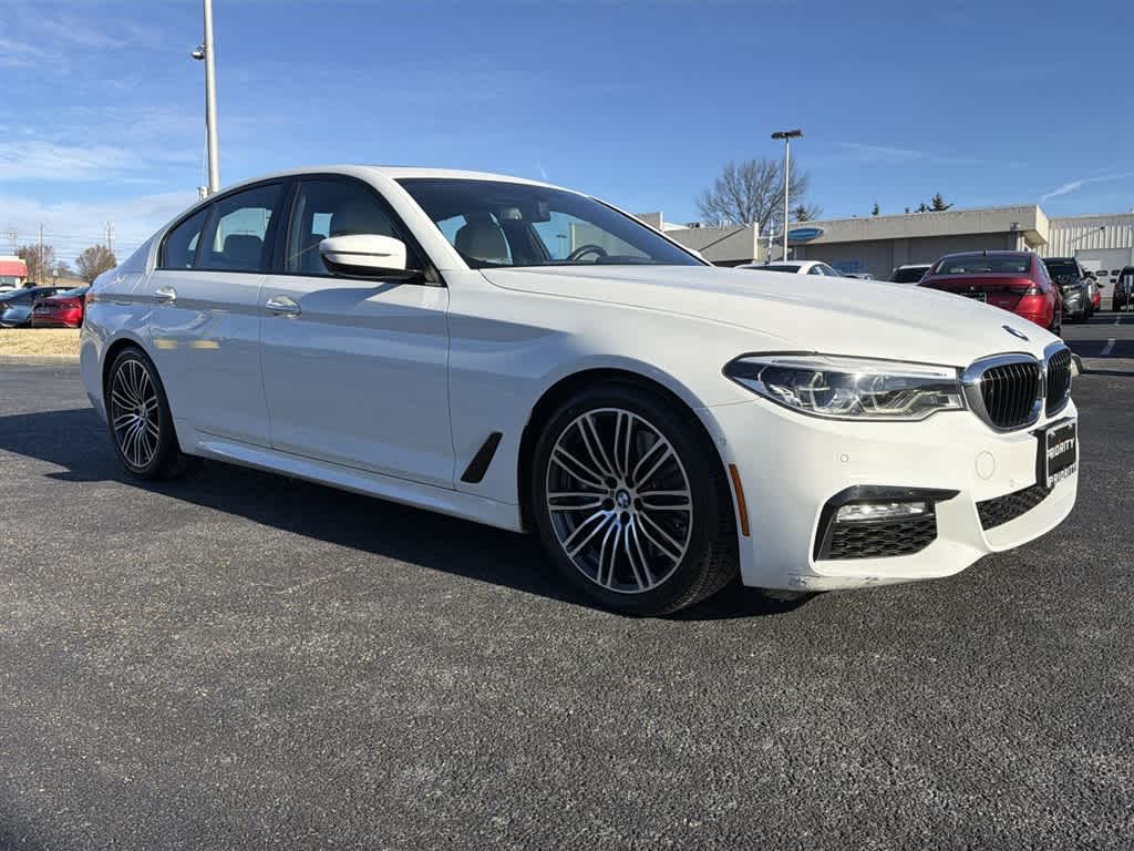 Thumbnail: 2017 BMW 5 Series - 3