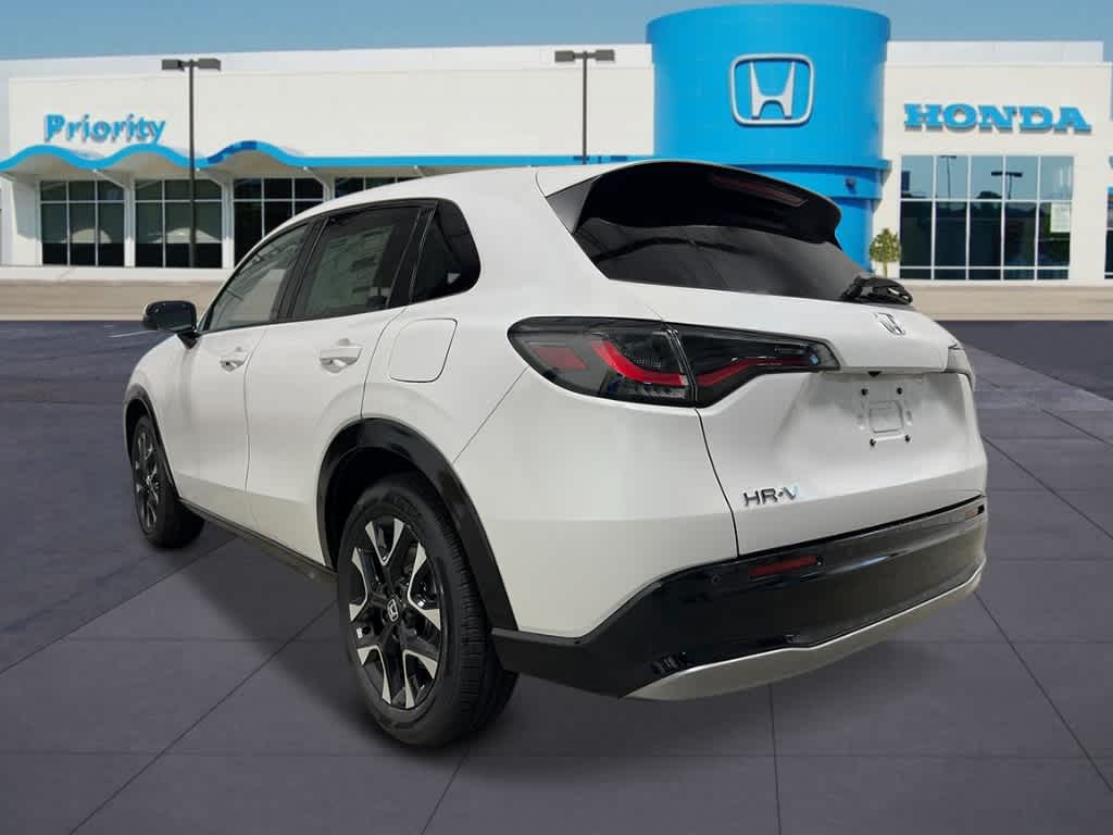 Thumbnail: 2027 Honda HR-V - 3