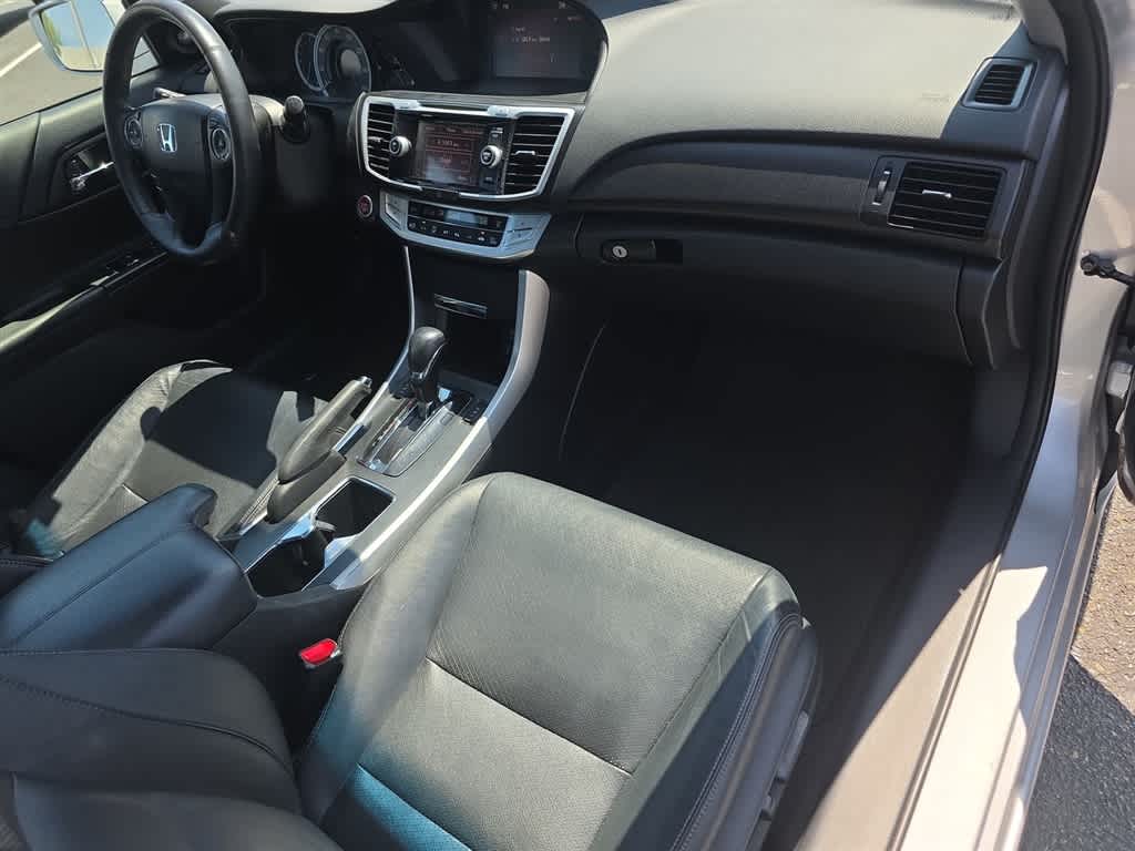 Thumbnail: 2013 Honda Accord - 10