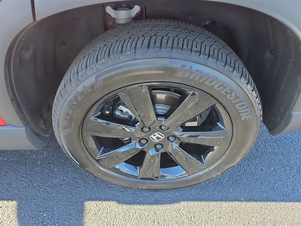 Thumbnail: 2025 Honda Pilot - 30