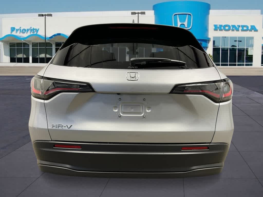 Thumbnail: 2027 Honda HR-V - 4