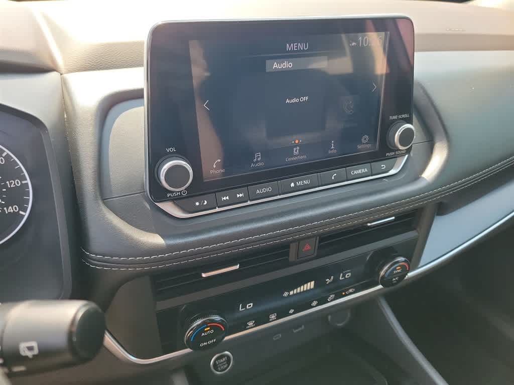 2023 Nissan Rogue SV 21