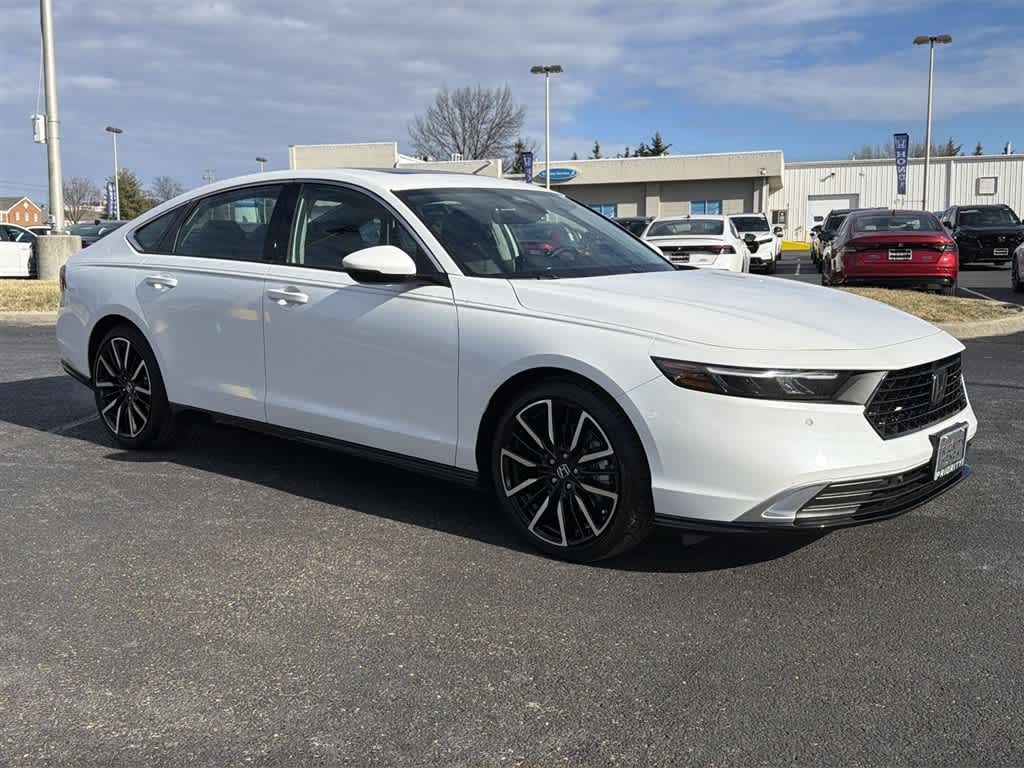 Thumbnail: 2025 Honda Accord - 3