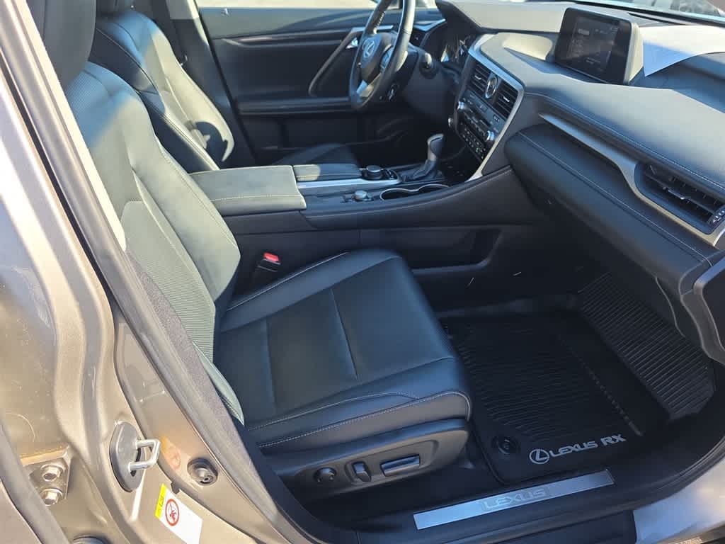 Thumbnail: 2019 Lexus RX - 15