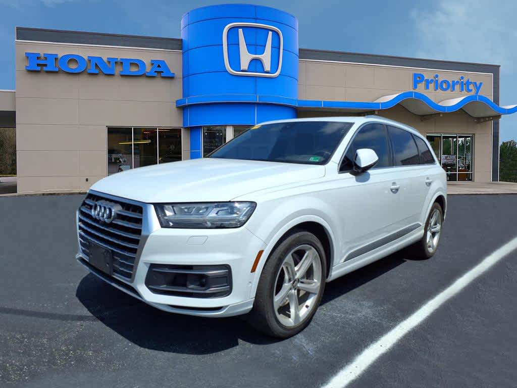 Thumbnail: 2019 Audi Q7 - 1