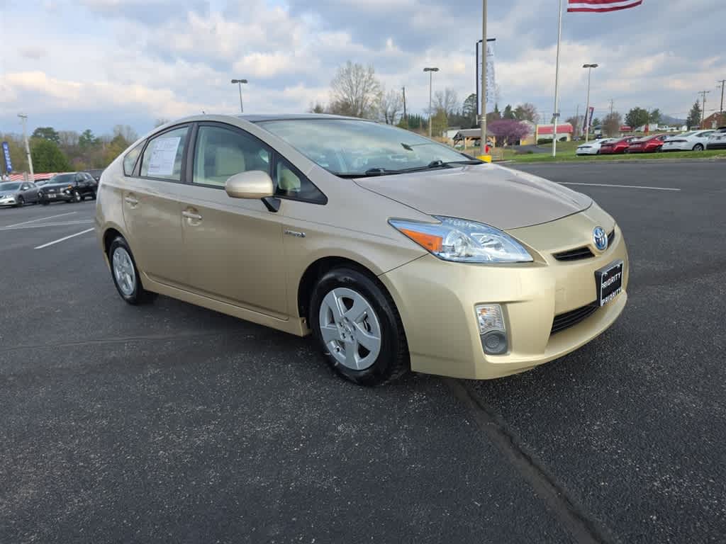Thumbnail: 2011 Toyota Prius - 3