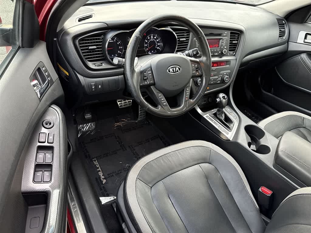 Thumbnail: 2011 Kia Optima - 13
