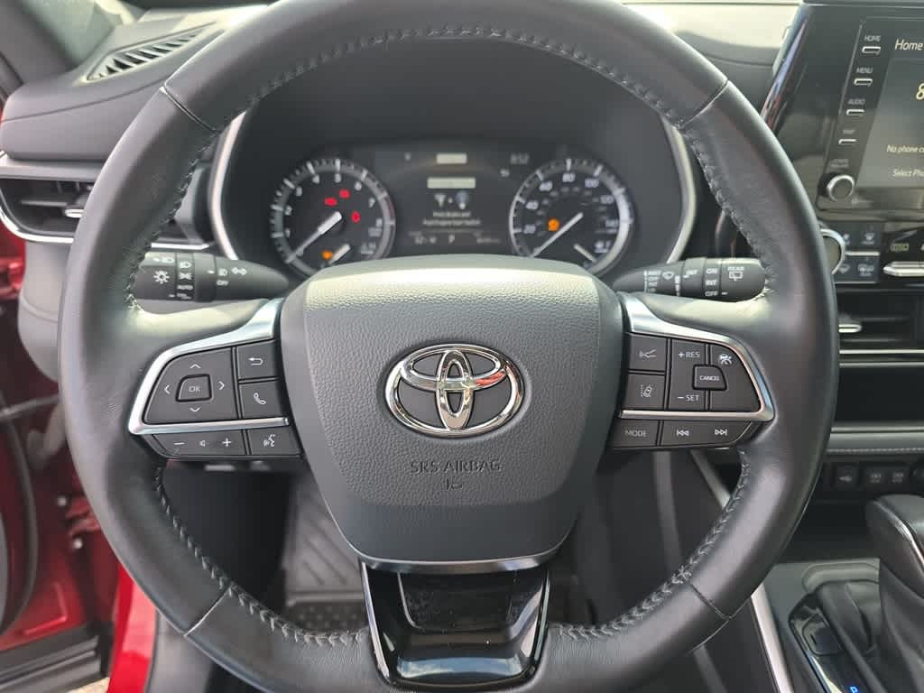 Thumbnail: 2021 Toyota Highlander - 18