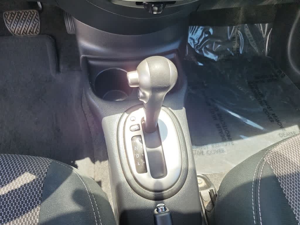 Thumbnail: 2015 Nissan Versa - 22