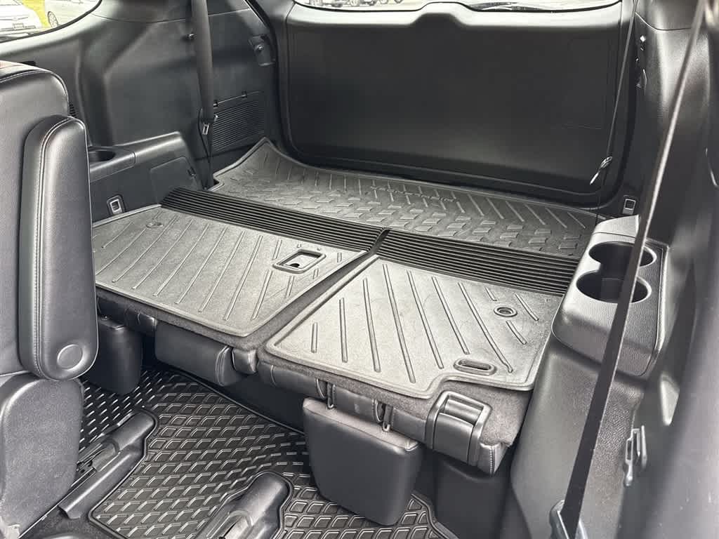 Thumbnail: 2023 Toyota Highlander - 26