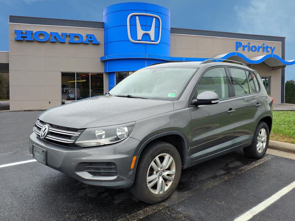 2016 Volkswagen Tiguan 2.0T -
                  Roanoke, VA
