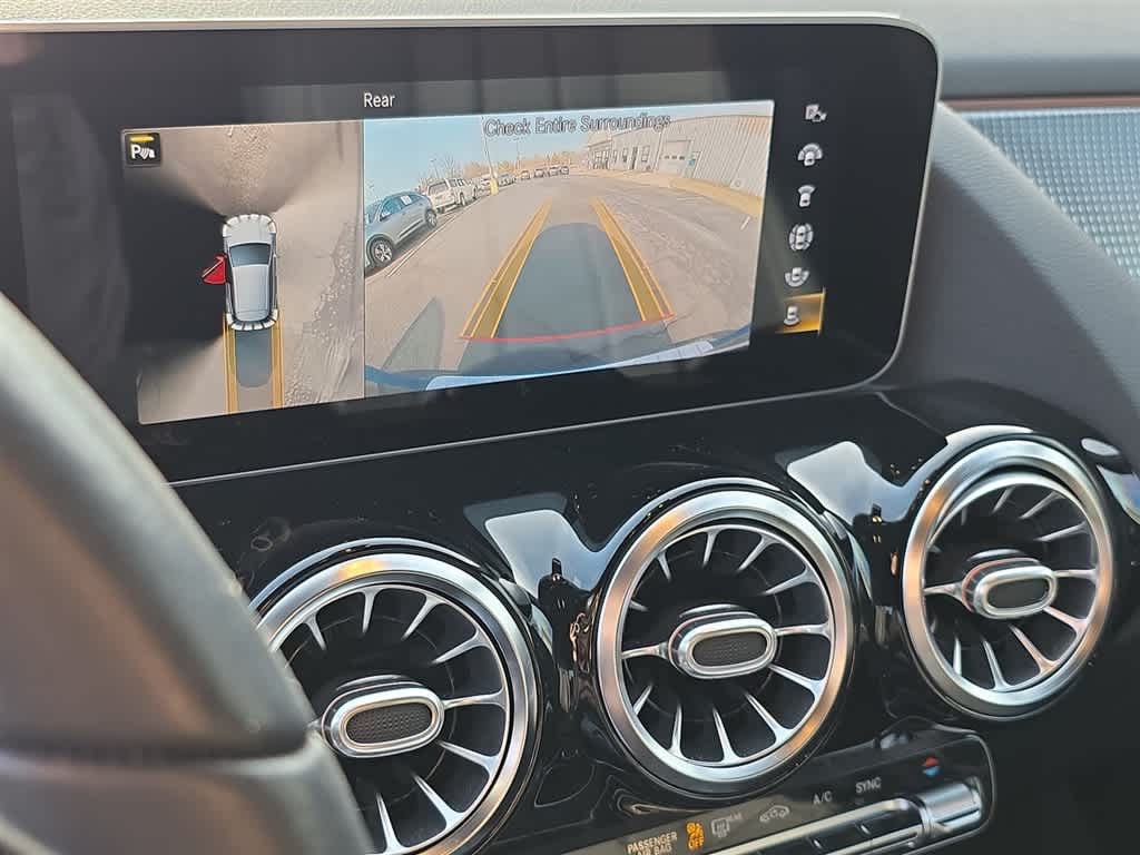 Thumbnail: 2021 Mercedes-Benz GLA - 22