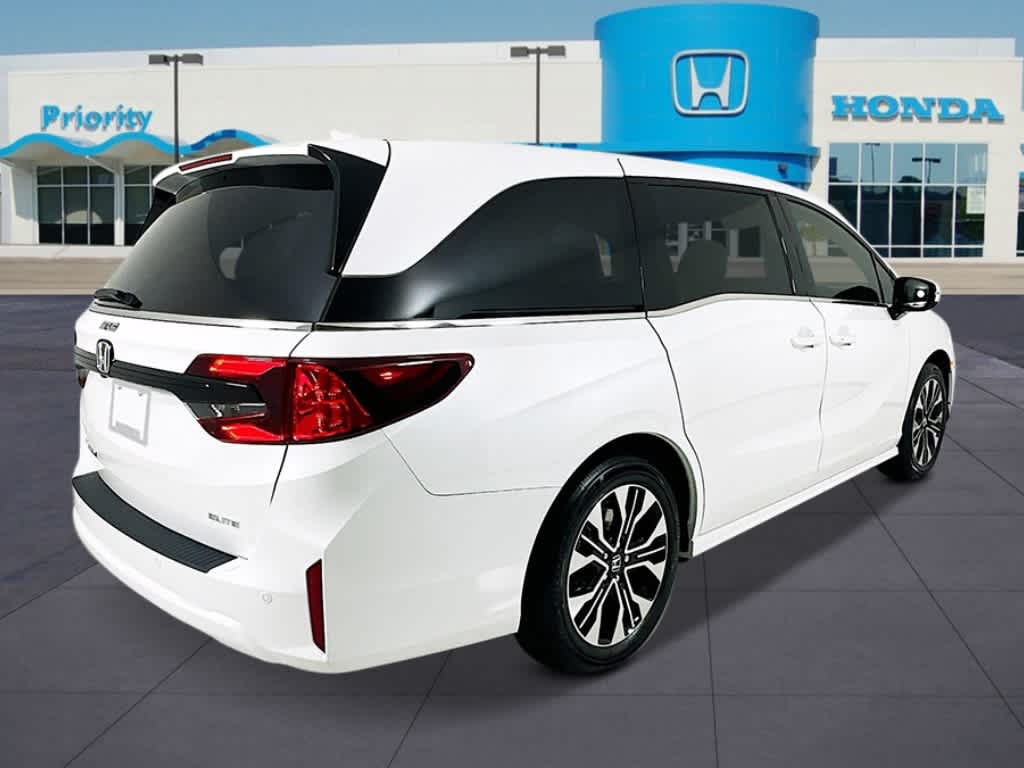 Thumbnail: 2026 Honda Odyssey - 5