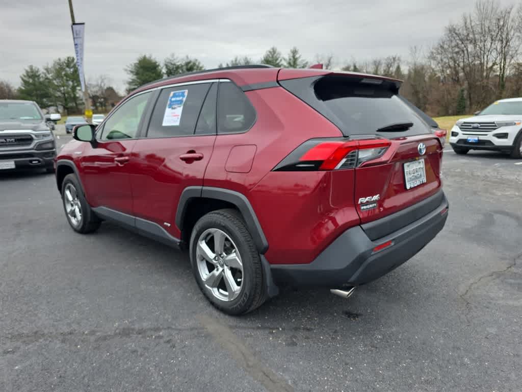 Thumbnail: 2021 Toyota RAV4 - 9