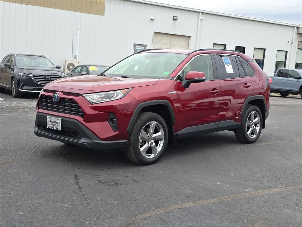 Thumbnail: 2021 Toyota RAV4 - 6