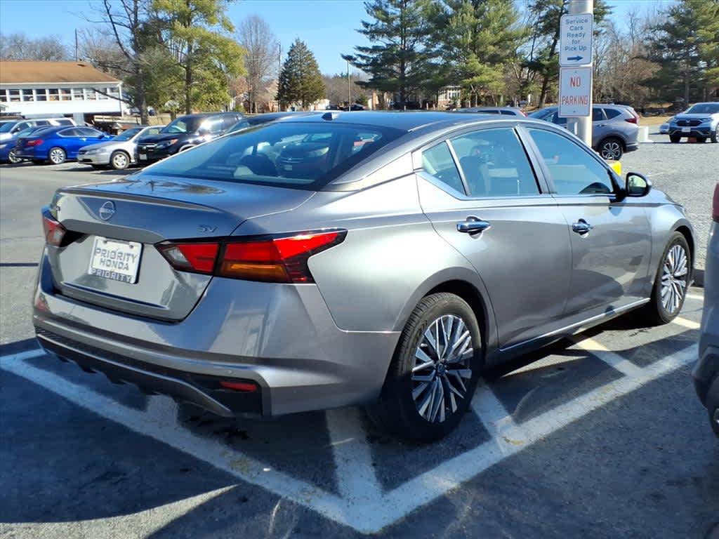 Thumbnail: 2023 Nissan Altima - 5