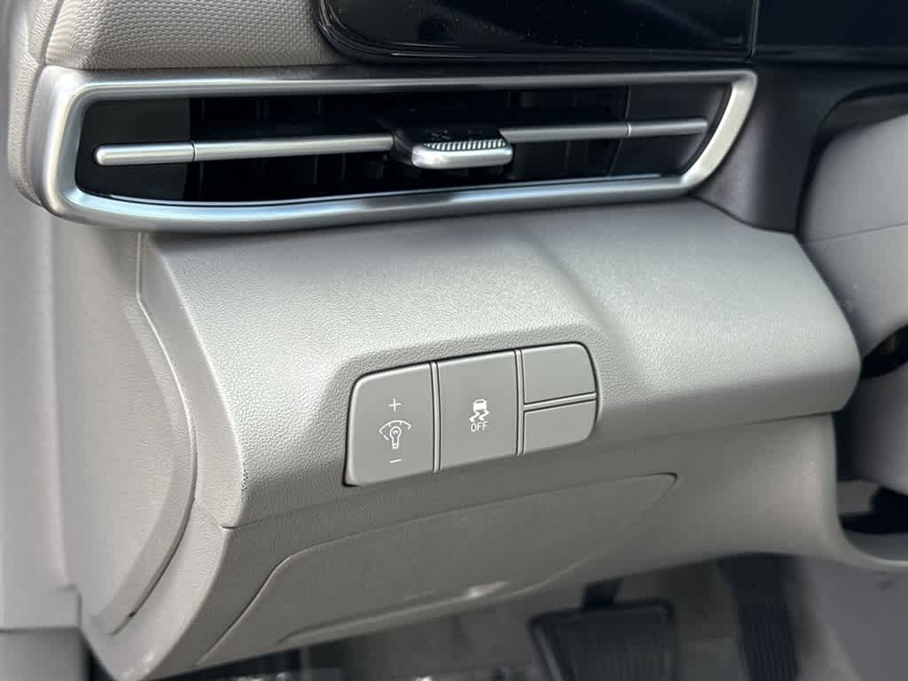 Thumbnail: 2024 Hyundai Elantra - 28