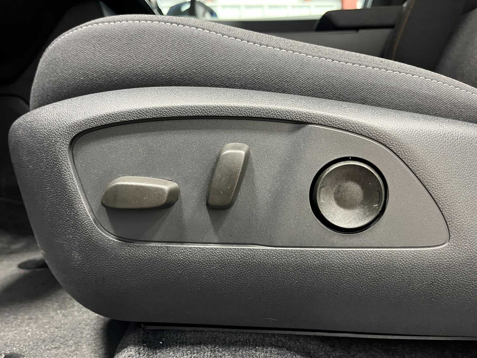 Thumbnail: 2025 Honda Prologue - 15