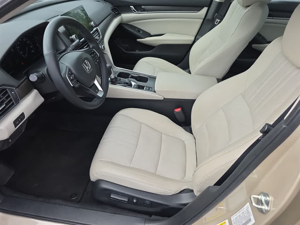 Thumbnail: 2019 Honda Accord - 26