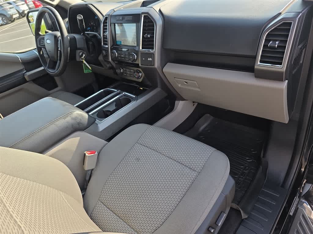 Thumbnail: 2016 Ford F-150 - 10
