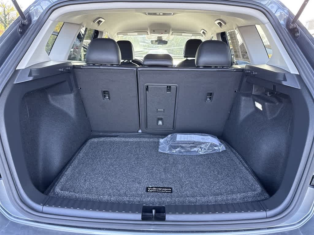 Thumbnail: 2024 Volkswagen Taos - 26