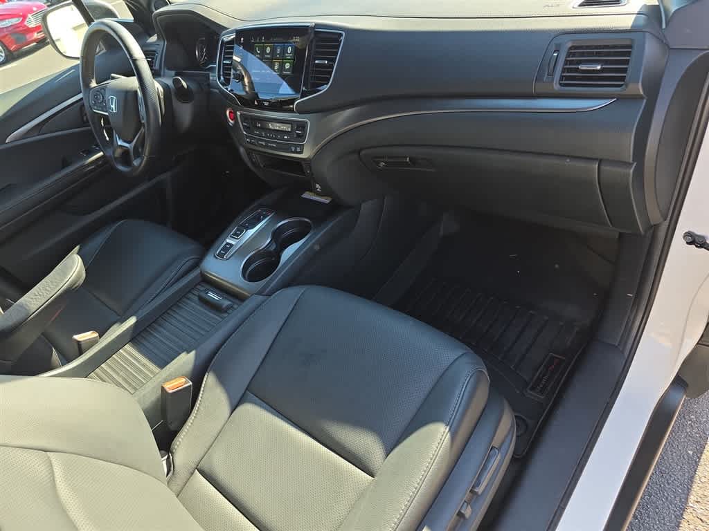 Thumbnail: 2023 Honda Passport - 10