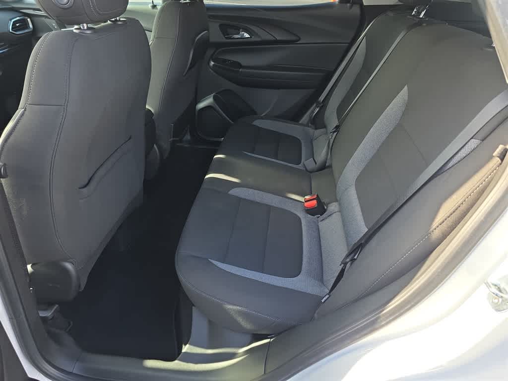 Thumbnail: 2022 Chevrolet TrailBlazer - 16