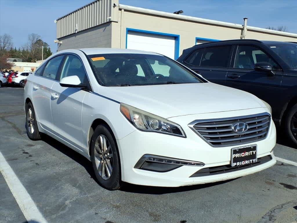 Thumbnail: 2015 Hyundai Sonata - 6