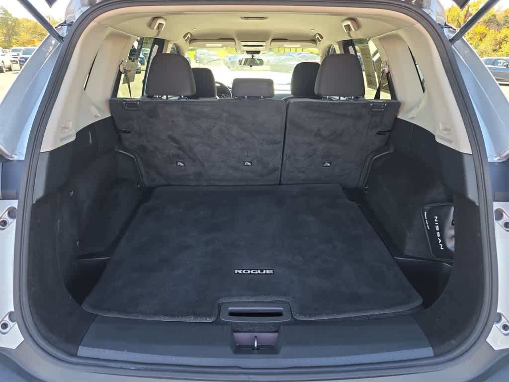 Thumbnail: 2023 Nissan Rogue - 28