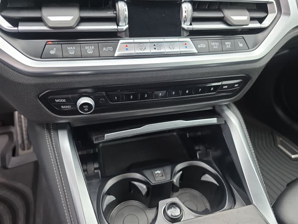 Thumbnail: 2023 BMW 4 Series - 23