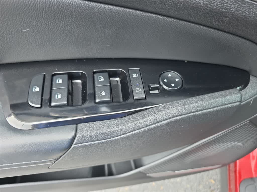 Thumbnail: 2023 Kia Sportage - 19