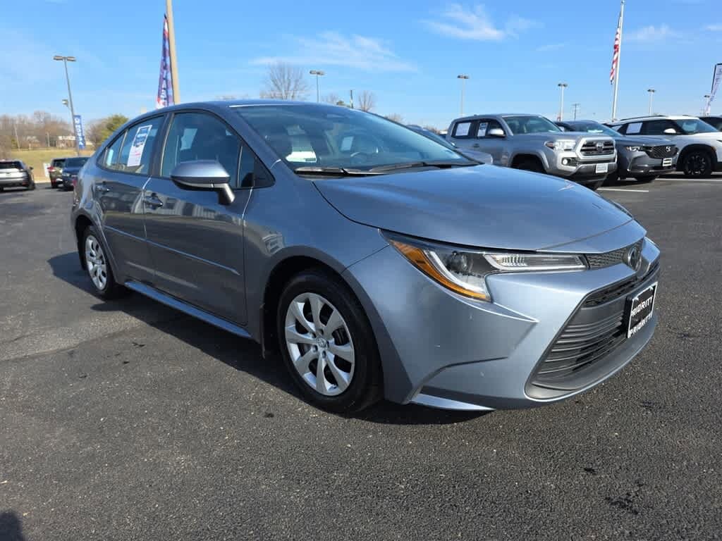 Thumbnail: 2024 Toyota Corolla - 3