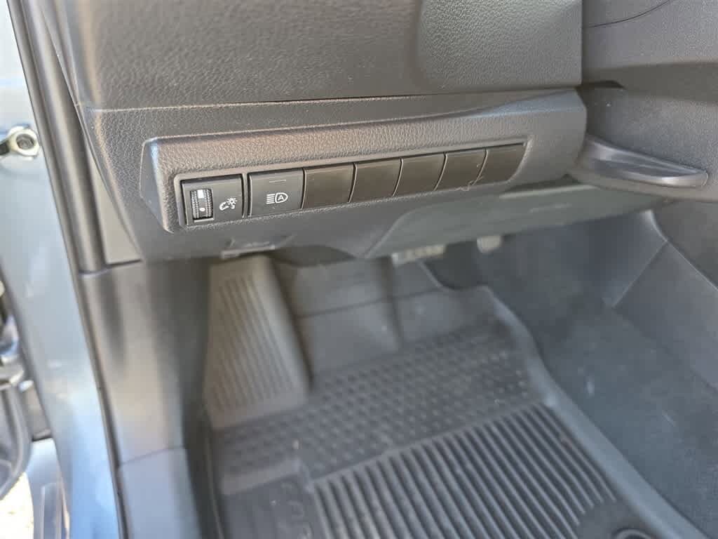 Thumbnail: 2024 Toyota Corolla - 14