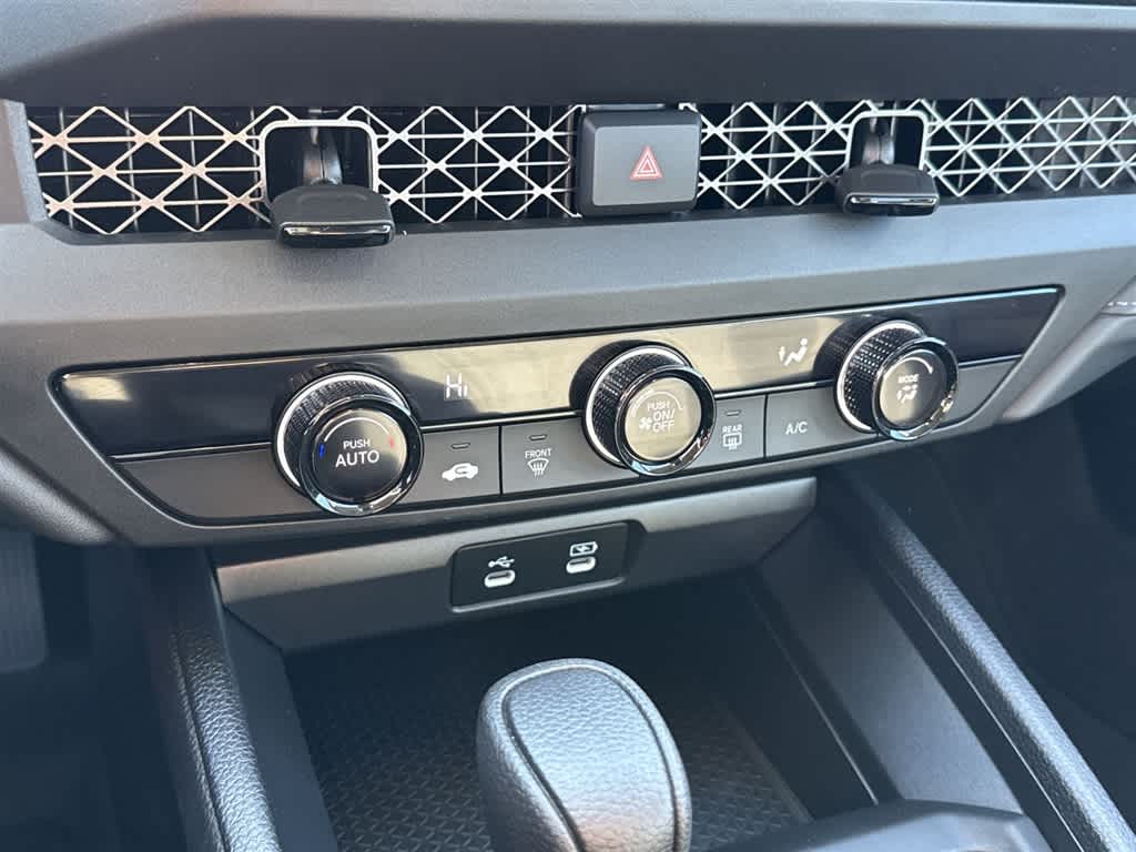 Thumbnail: 2025 Honda Accord - 24