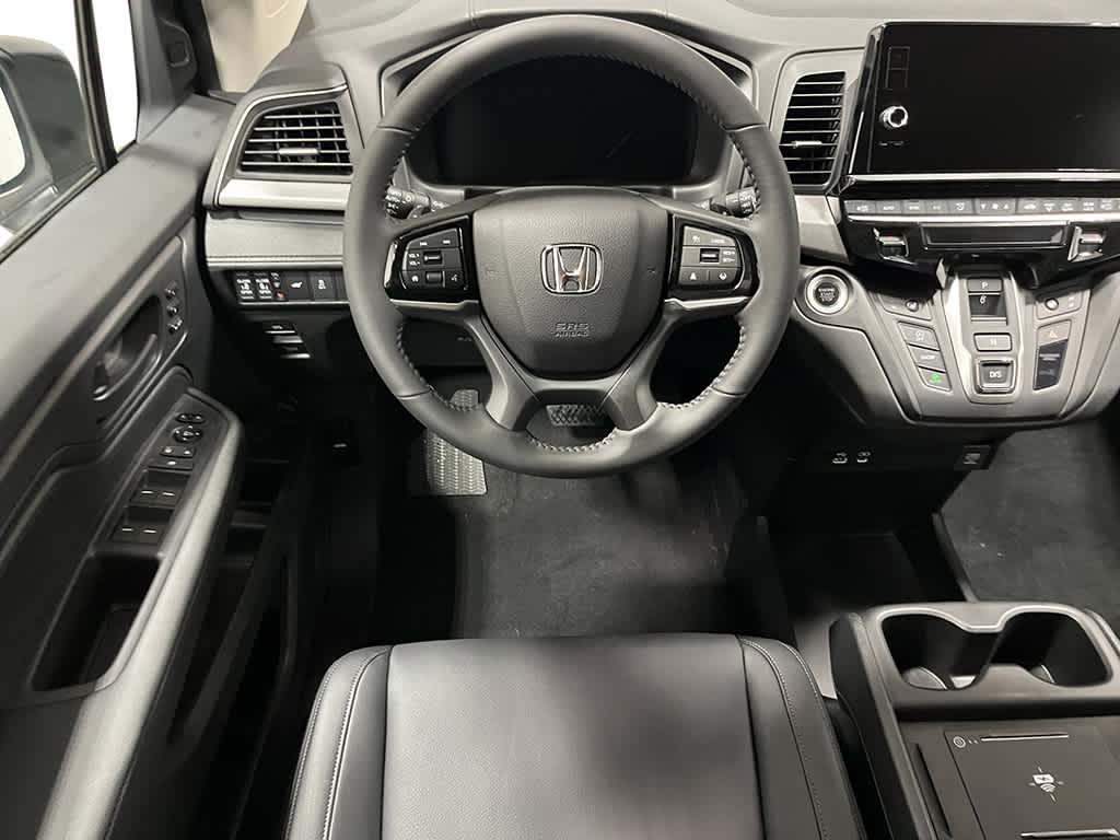 Thumbnail: 2026 Honda Odyssey - 13
