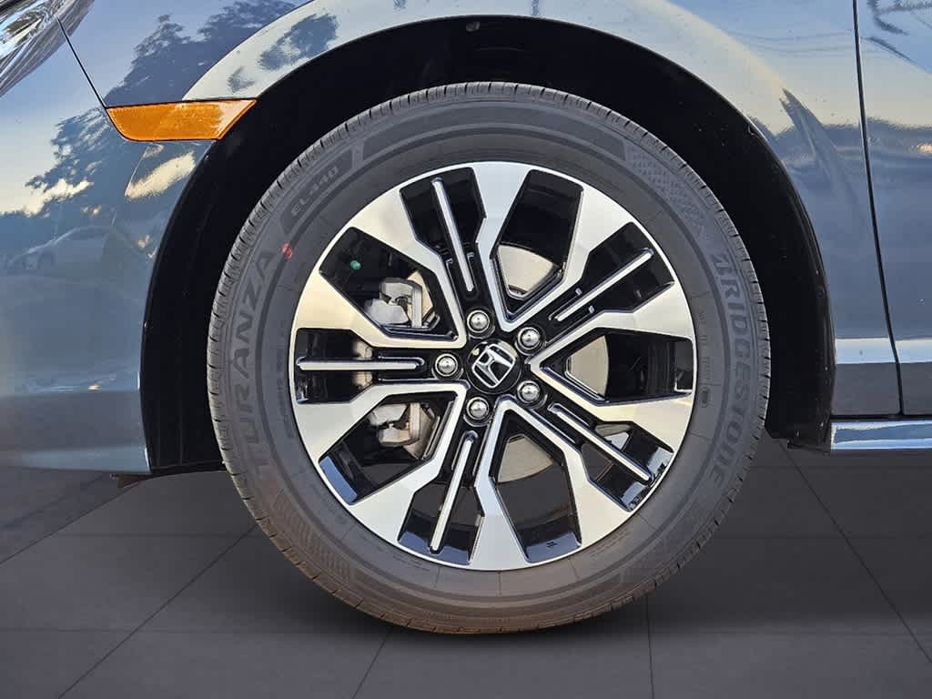 Thumbnail: 2026 Honda Odyssey - 5